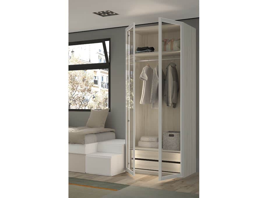 Detalle puertas cristal abiertas modelo Evo 157