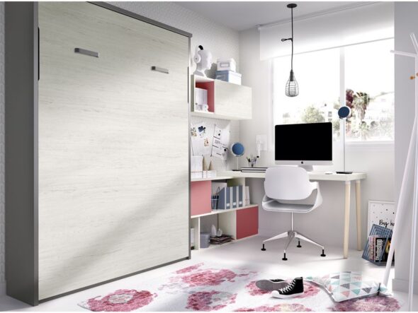 Dormitorio con cama abatible de matrimonio